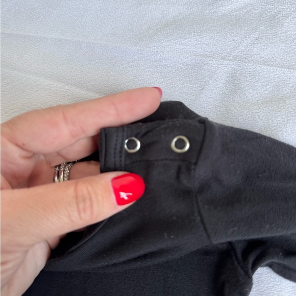 Kate Quinn Organics Set of 2‎ Newborn Bodysuits Snap Bamboo Cotton Black Floral - Picture 9 of 12